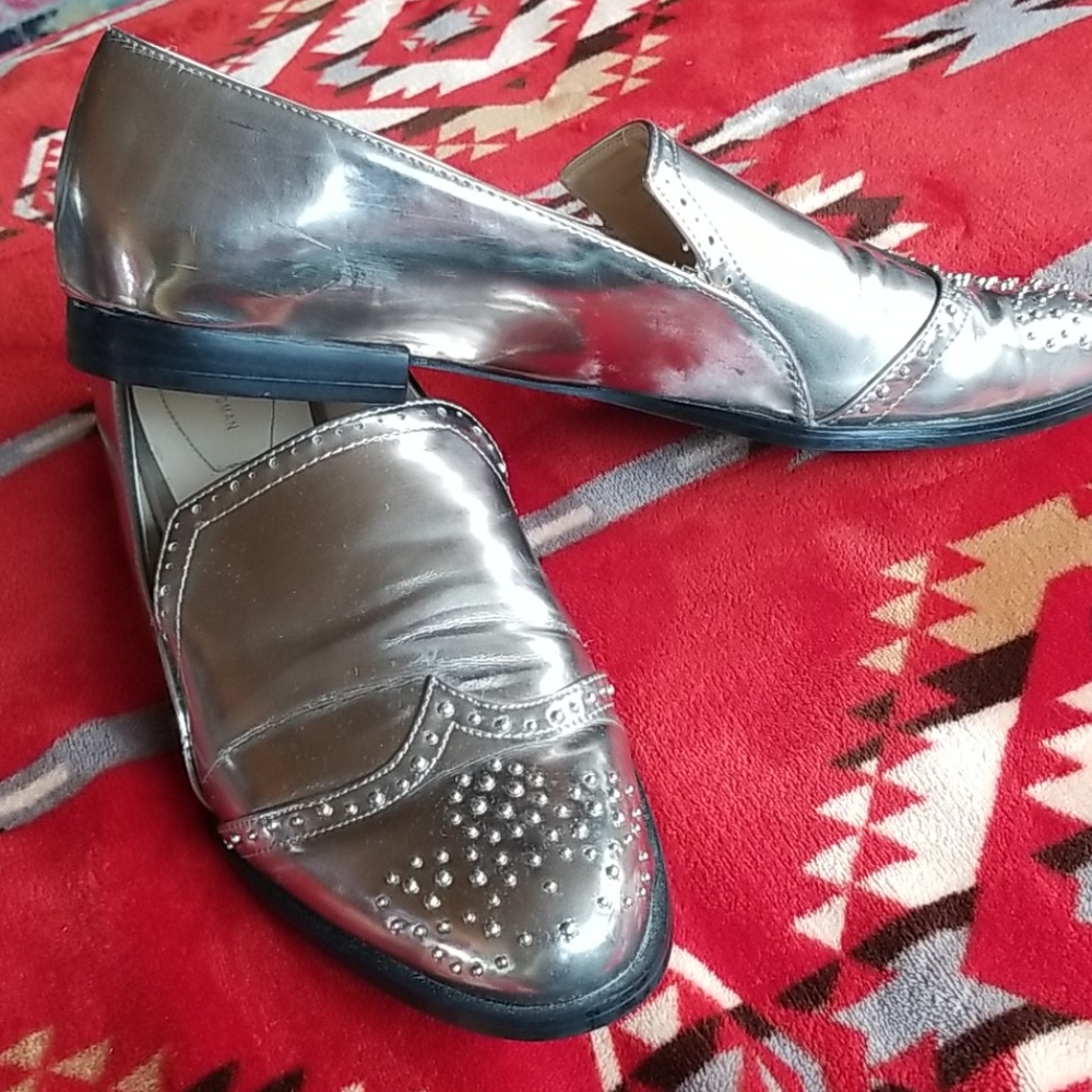 ZARA Silver Shiny Penny Vegan Faux Patent Wingtip Loafers Studs Spats Flats 40 9